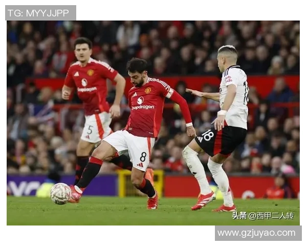 曼晚：阿莫林不要让卢克-肖踢左翼卫，他十分困难摆脱了伤病